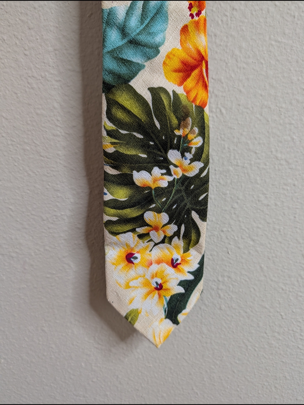 Milworks Tropical Floral Tie | Hibiscus Monstera Hawaiian Print‎ | Cream Multi